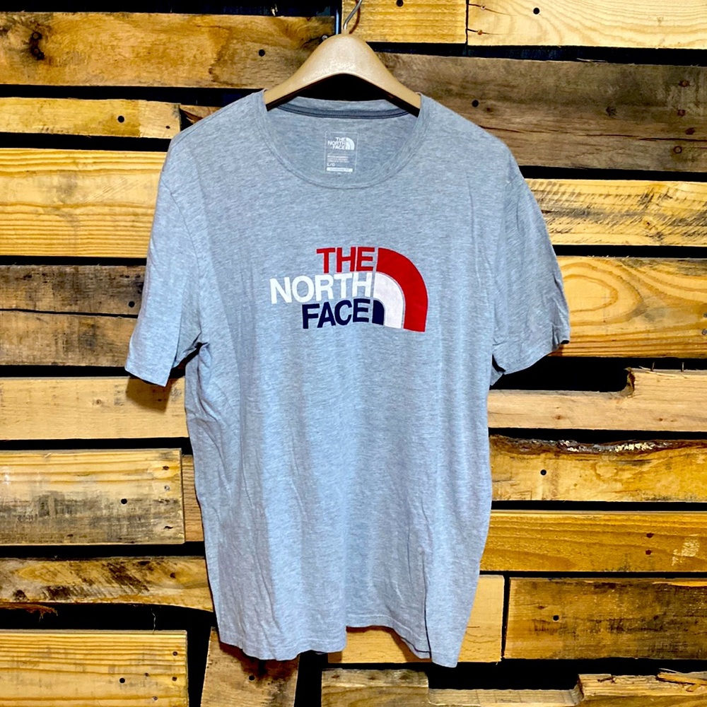 Men’s The North Face Red White & Blue Half Dome Tshirt Large